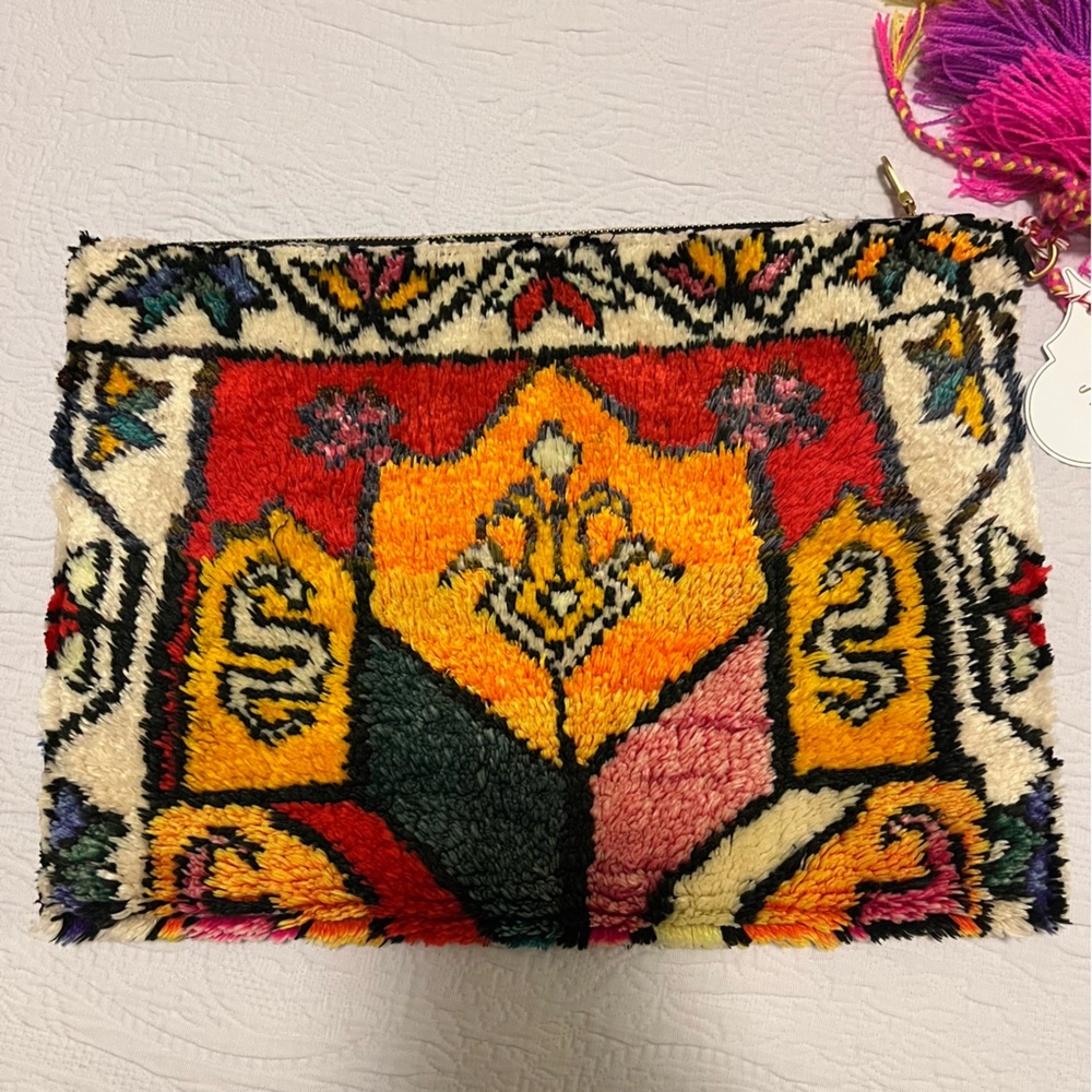 Anthropologie Soukie Modern Moroccan Rug Bag Vibrant Multicolor Clutch w/Tassels - Picture 3 of 7